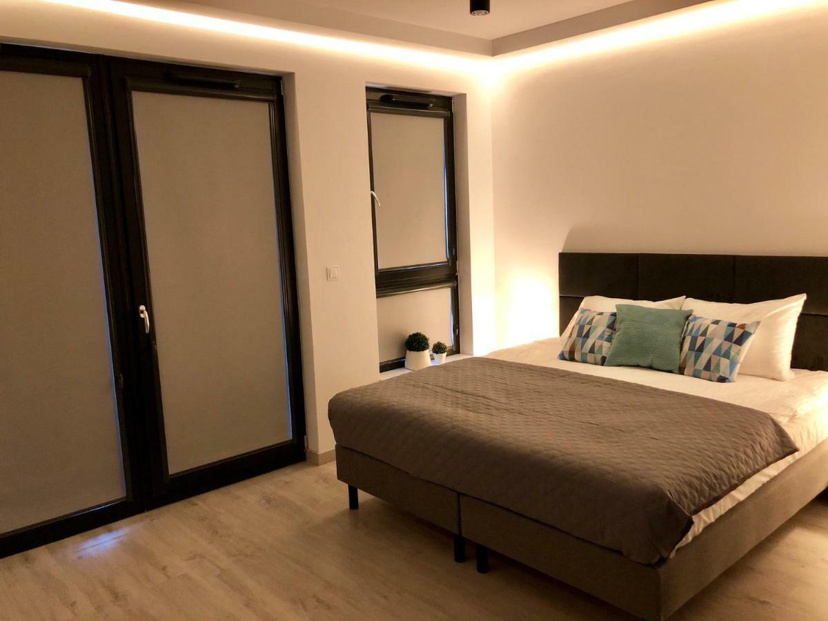 Living Point Residence Varsavia Esterno foto
